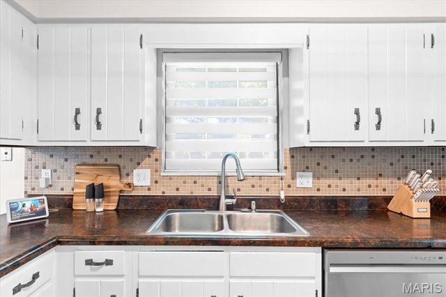 715 N Lincoln Avenue, O'fallon, IL 62269