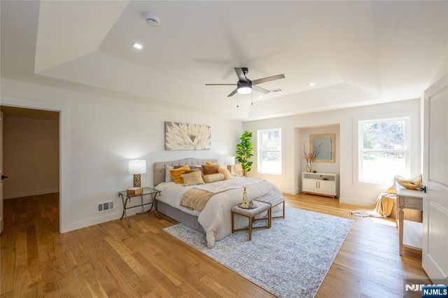 7 Emerald Drive, Hardyston, NJ 07419