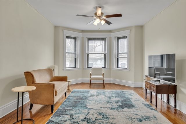 114 Fenway 6, Boston, MA 02115