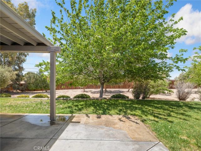 15740 Kasota Road, Apple Valley, CA 92307