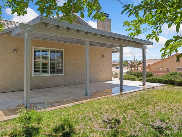 15740 Kasota Road, Apple Valley, CA 92307