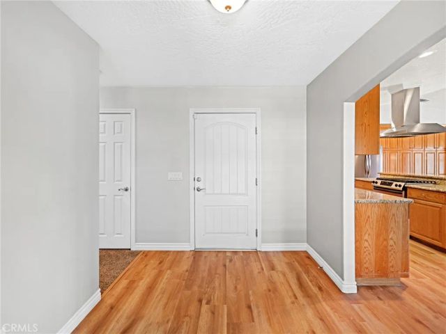 15740 Kasota Road, Apple Valley, CA 92307