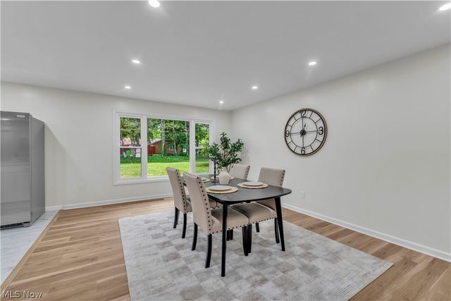 10763 Gate Post Road, Strongsville, OH 44149