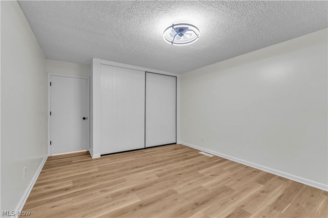 10763 Gate Post Road, Strongsville, OH 44149