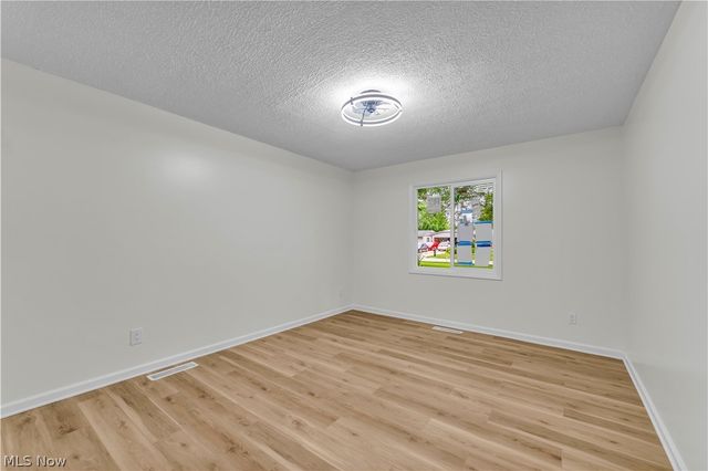 10763 Gate Post Road, Strongsville, OH 44149
