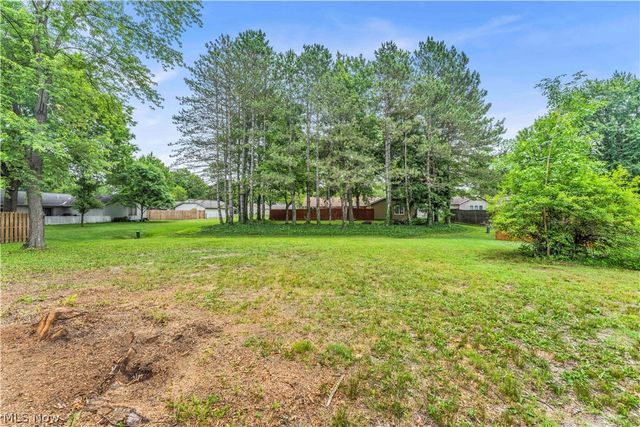 10763 Gate Post Road, Strongsville, OH 44149