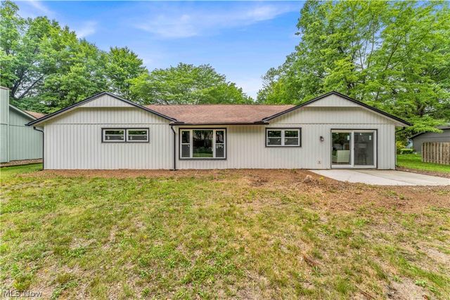 10763 Gate Post Road, Strongsville, OH 44149