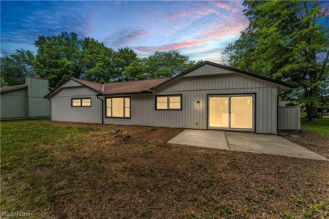 10763 Gate Post Road, Strongsville, OH 44149