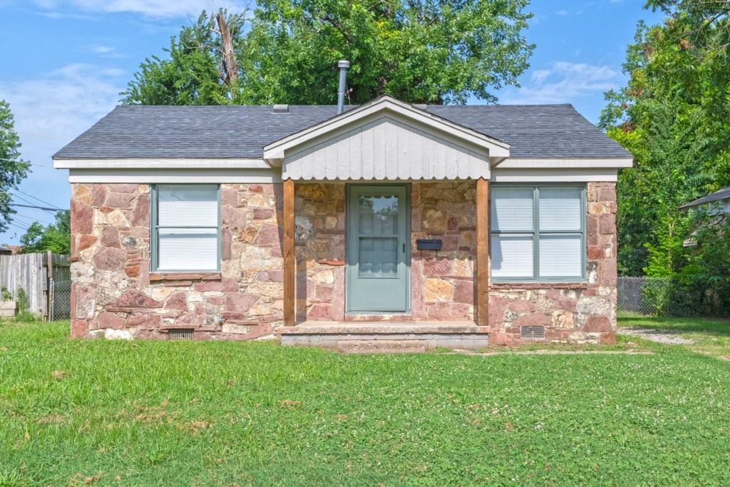 5107 N Dawson Avenue, Bethany, OK 73008