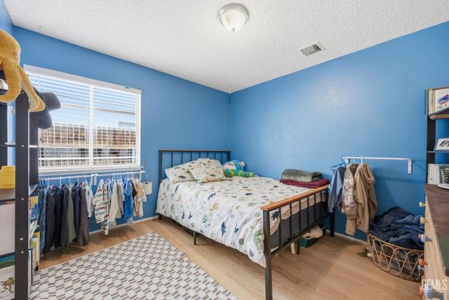 3713 Westporte Court, Bakersfield, CA 93309
