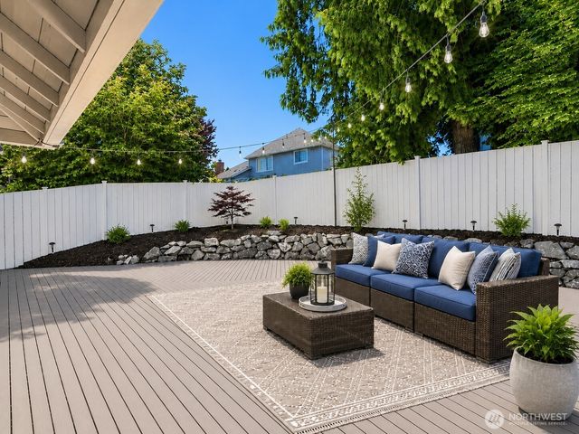 527 SW 331ST Street, Federal Way, WA 98023