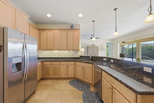 42 PINE VALLEY PLACE, Rotonda West, FL 33947