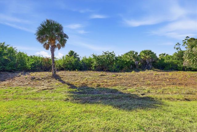 42 PINE VALLEY PLACE, Rotonda West, FL 33947