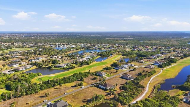 42 PINE VALLEY PLACE, Rotonda West, FL 33947