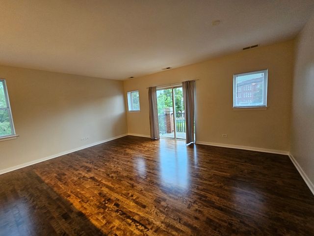 1244 S Blue Island Avenue 301, Chicago, IL 60608