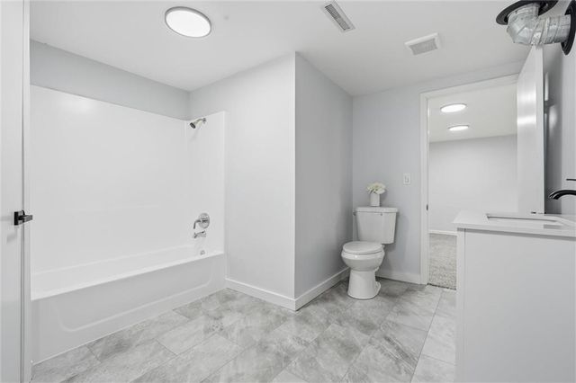 9509 E 79th Street, Raytown, MO 64138