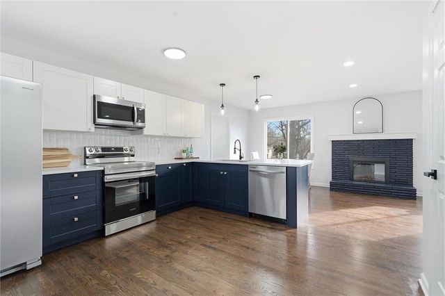 9509 E 79th Street, Raytown, MO 64138