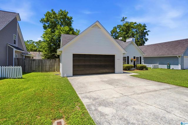 1414 TIMBER CIRCLE, Helena, AL 35080