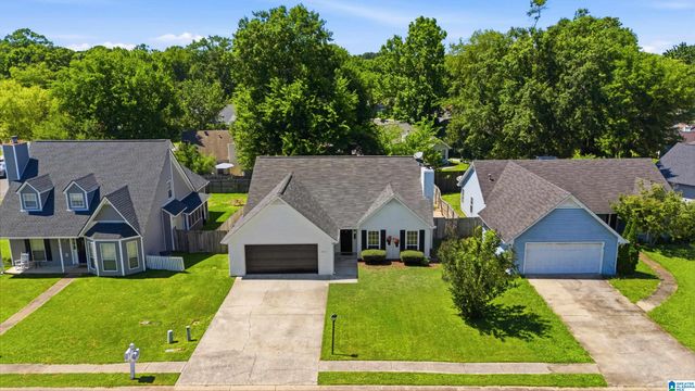 1414 TIMBER CIRCLE, Helena, AL 35080