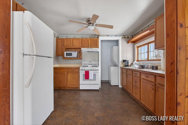 204 S Grove Street, Stanton, MI 48888