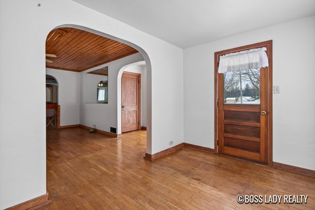 204 S Grove Street, Stanton, MI 48888