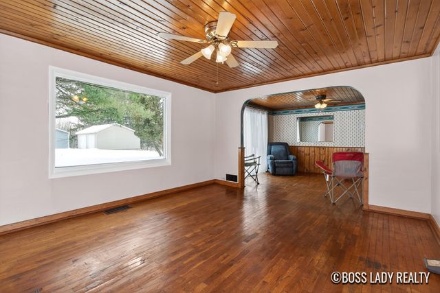 204 S Grove Street, Stanton, MI 48888