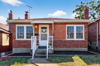 6756 Dolan Place, St Louis, MO 63139