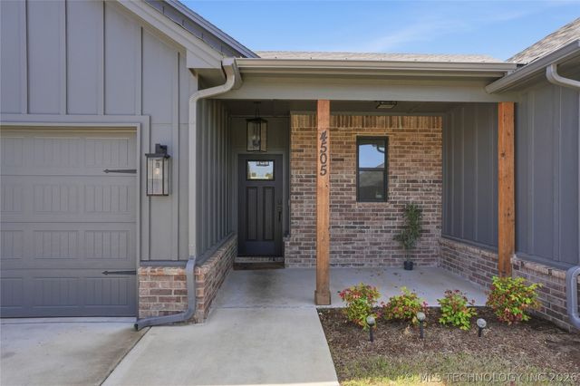 4505 W Union Street, Broken Arrow, OK 74011