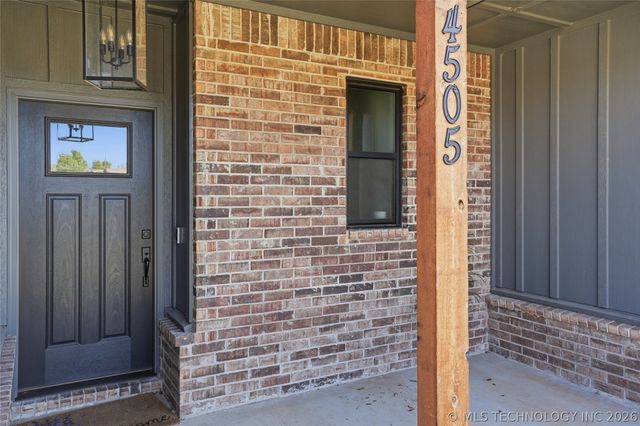 4505 W Union Street, Broken Arrow, OK 74011