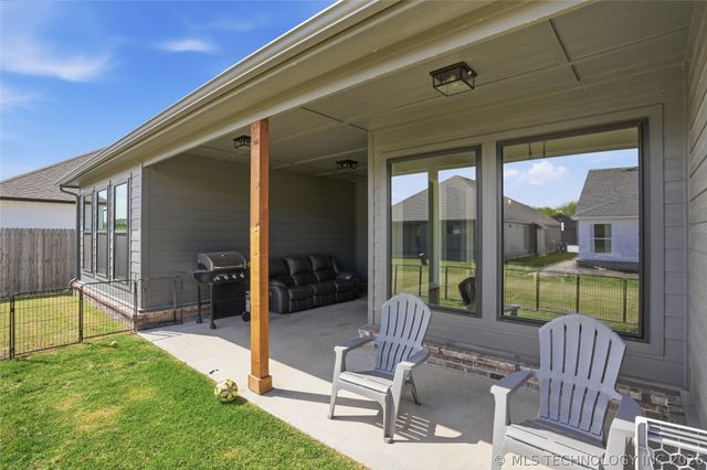 4505 W Union Street, Broken Arrow, OK 74011