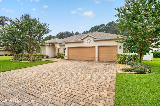 2071 Thornwood Drive SE, Palm Bay, FL 32909