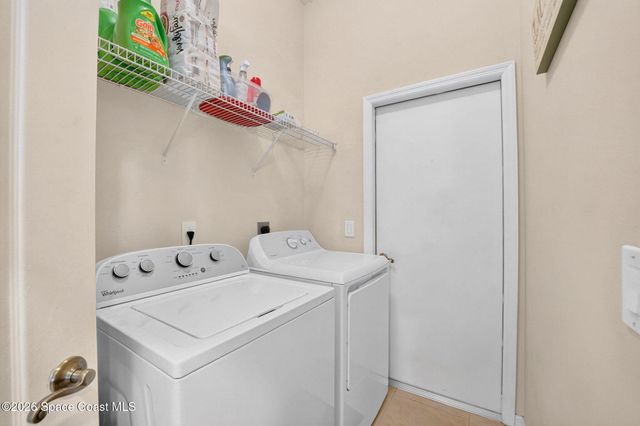 2071 Thornwood Drive SE, Palm Bay, FL 32909