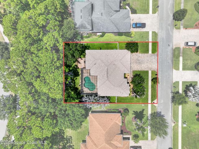 2071 Thornwood Drive SE, Palm Bay, FL 32909
