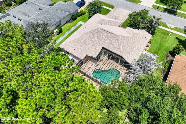 2071 Thornwood Drive SE, Palm Bay, FL 32909