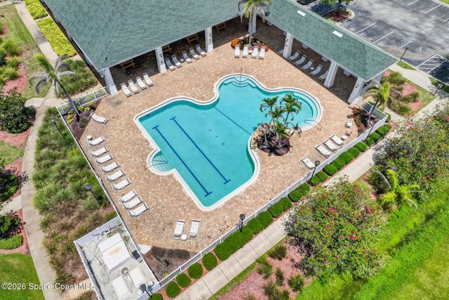 2071 Thornwood Drive SE, Palm Bay, FL 32909