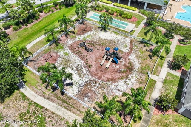 2071 Thornwood Drive SE, Palm Bay, FL 32909