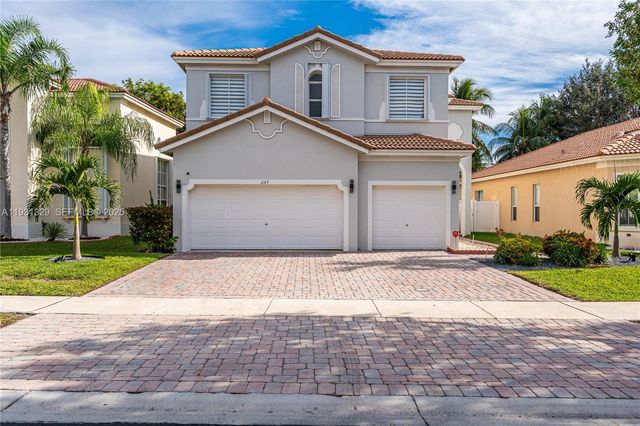 1147 NE 37th Pl, Homestead, FL 33033
