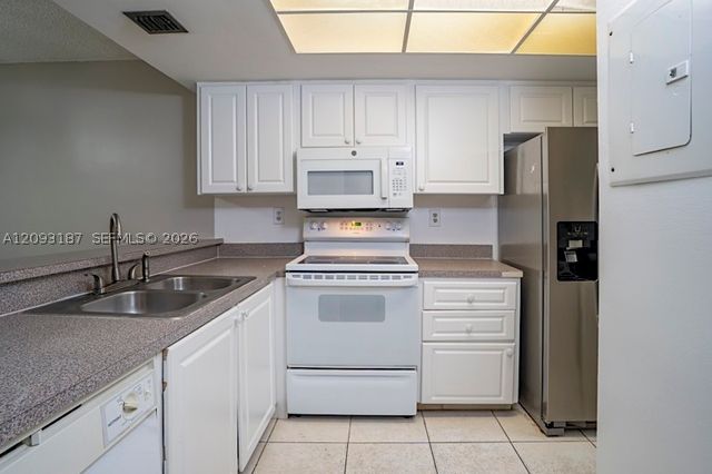 905 Southridge Rd 104C, Delray Beach, FL 33444