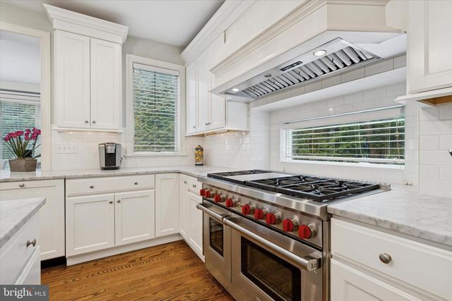 1436 COUNTY LINE RD, Bryn Mawr, PA 19010