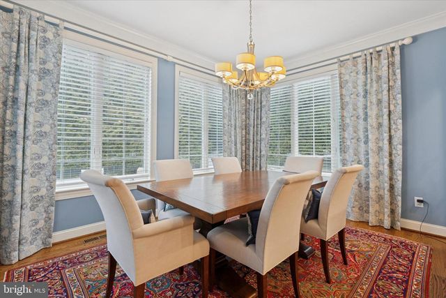 1436 COUNTY LINE RD, Bryn Mawr, PA 19010