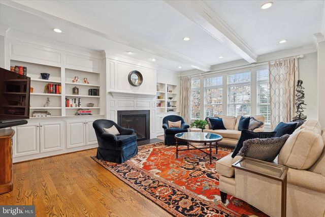 1436 COUNTY LINE RD, Bryn Mawr, PA 19010