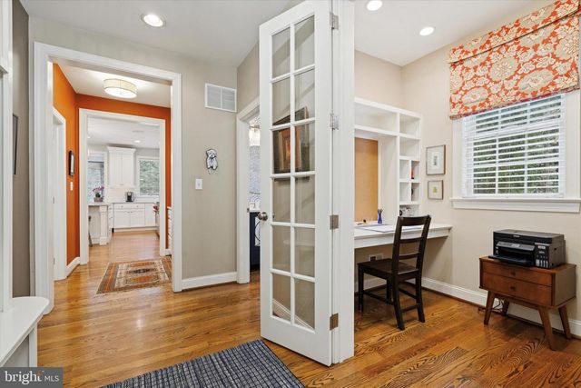 1436 COUNTY LINE RD, Bryn Mawr, PA 19010