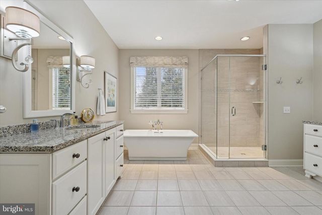 1436 COUNTY LINE RD, Bryn Mawr, PA 19010