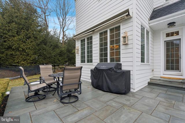 1436 COUNTY LINE RD, Bryn Mawr, PA 19010