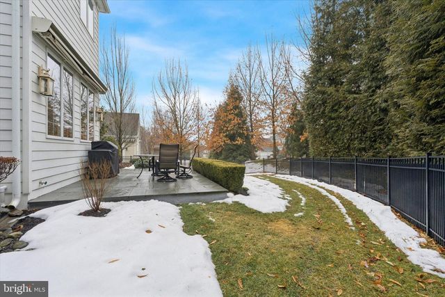 1436 COUNTY LINE RD, Bryn Mawr, PA 19010