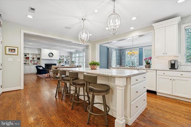 1436 COUNTY LINE RD, Bryn Mawr, PA 19010