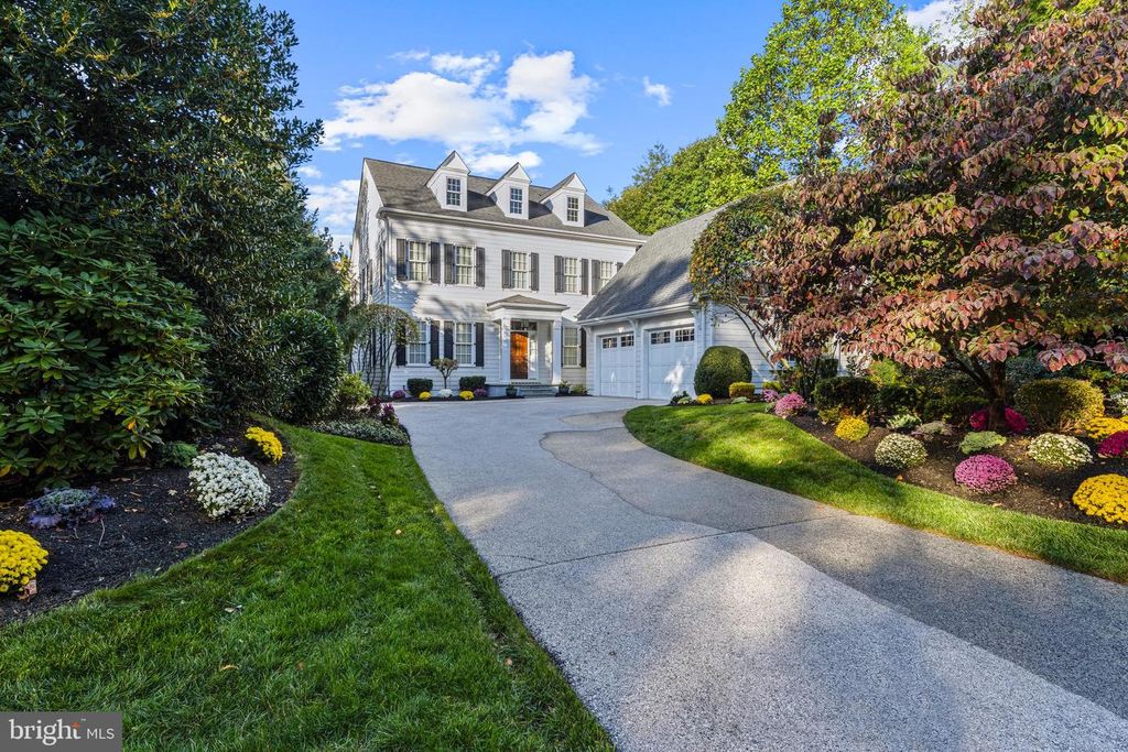 1436 COUNTY LINE RD, Bryn Mawr, PA 19010