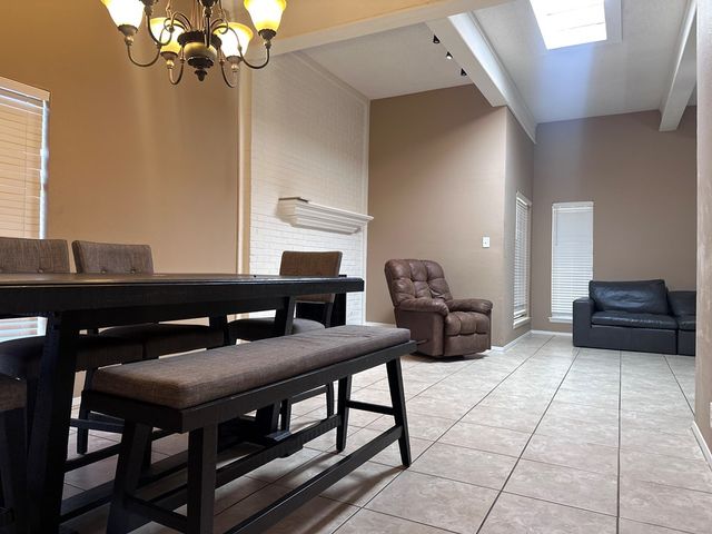 2617 Noel Ave, Midland, TX 79705