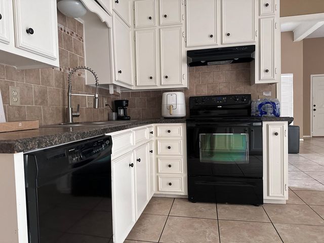 2617 Noel Ave, Midland, TX 79705