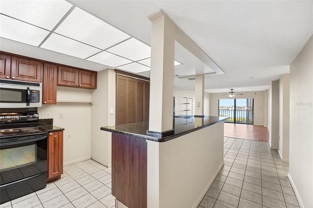 7050 SUNSET DRIVE S 509, South Pasadena, FL 33707